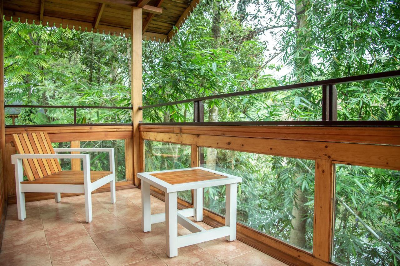 Misty Mountain Experience By Perfect Stays Pīrmed Esterno foto