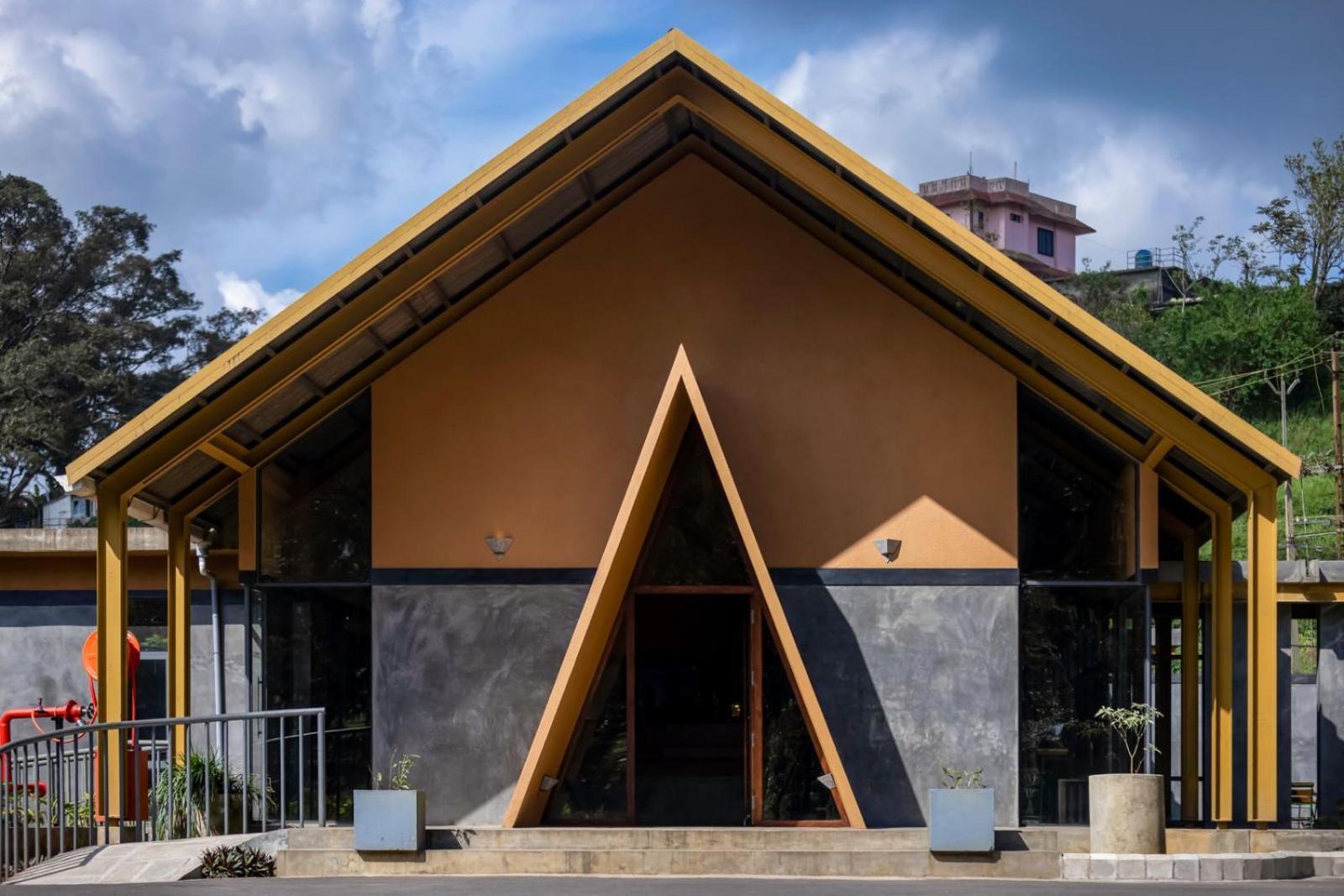 Misty Mountain Experience By Perfect Stays Pīrmed Esterno foto