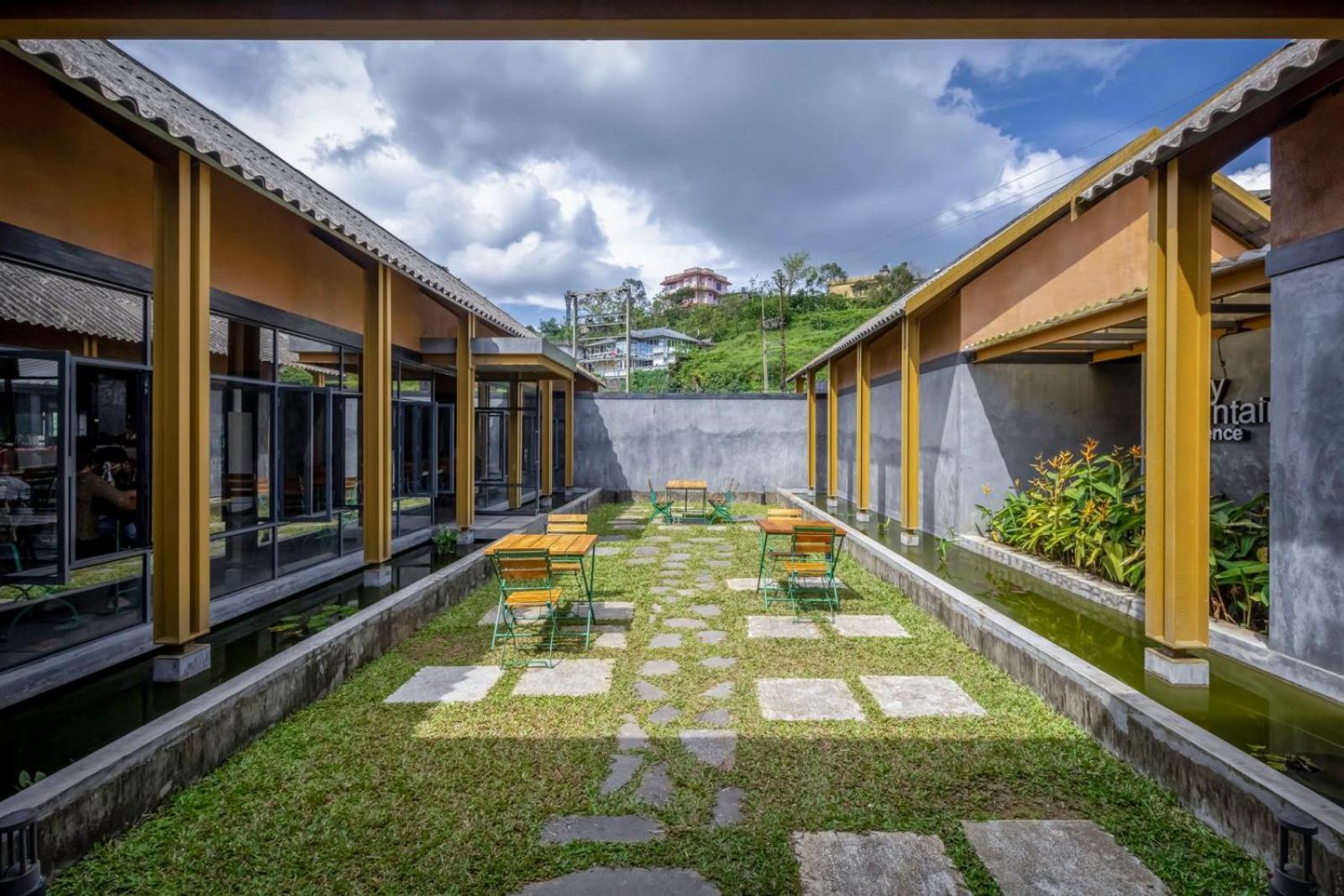 Misty Mountain Experience By Perfect Stays Pīrmed Esterno foto